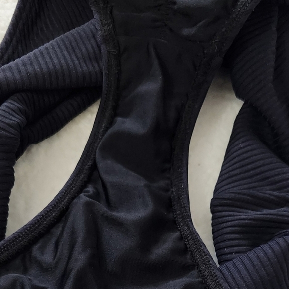 New!Montce Paula Ribbed High Waisted Scrunch Butt Bikini Bottom - Picture 10 of 11